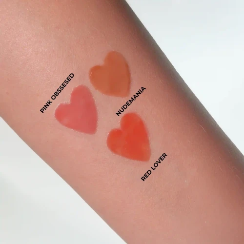 Błyszczyki-swatch-2.webp